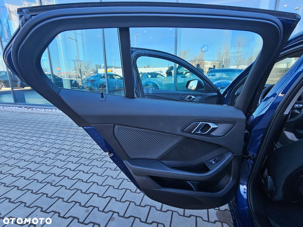 BMW Seria 1 118i Advantage - 21