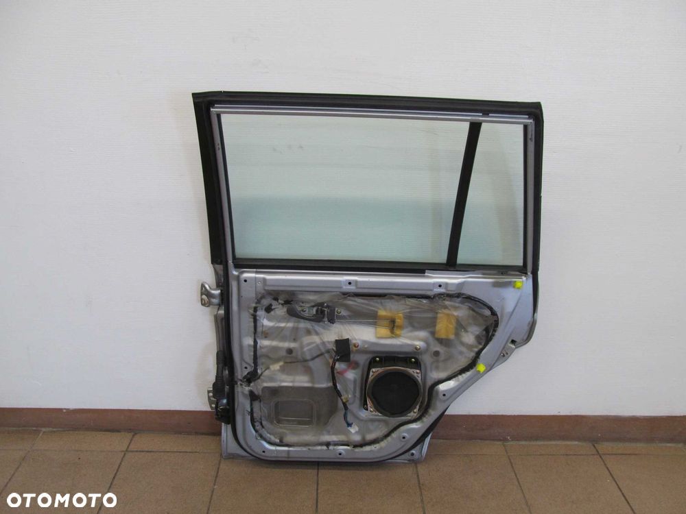 MITSUBISHI PAJERO SPORT DRZWI TYL PRAWY 01-08 - 6