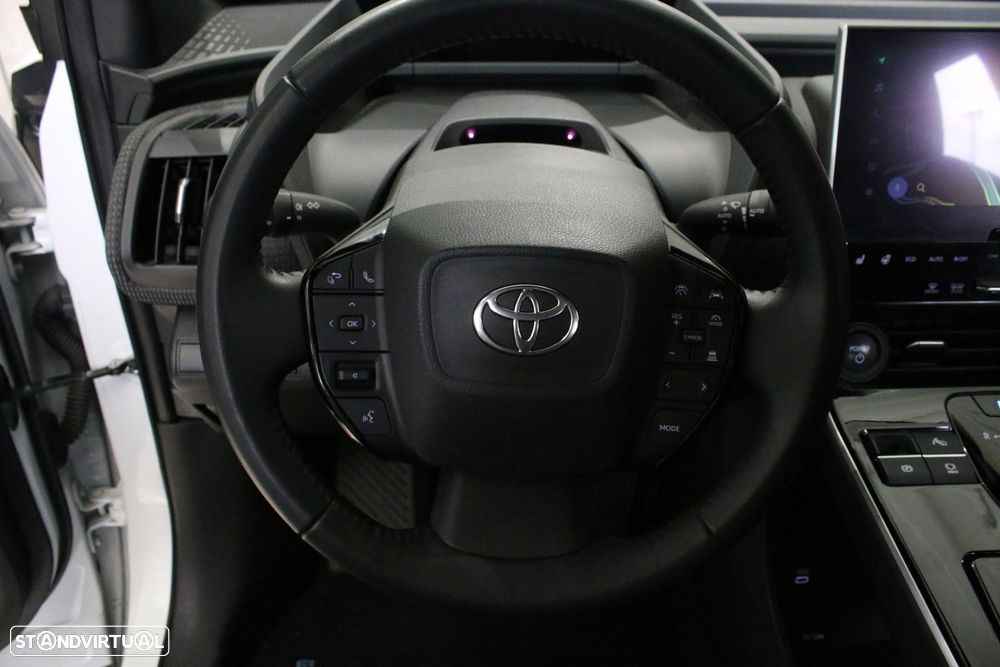 Toyota bZ4X 71,4 kWh Premium - 4