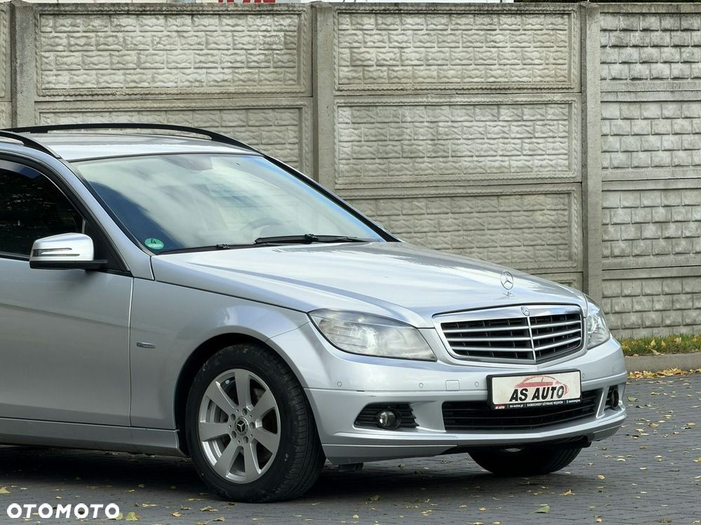 Mercedes-Benz Klasa C 200 CDI Avantgarde Edition - 33