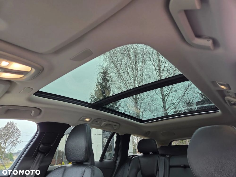 Volvo V60 B4 B DKG Ultra Dark - 25