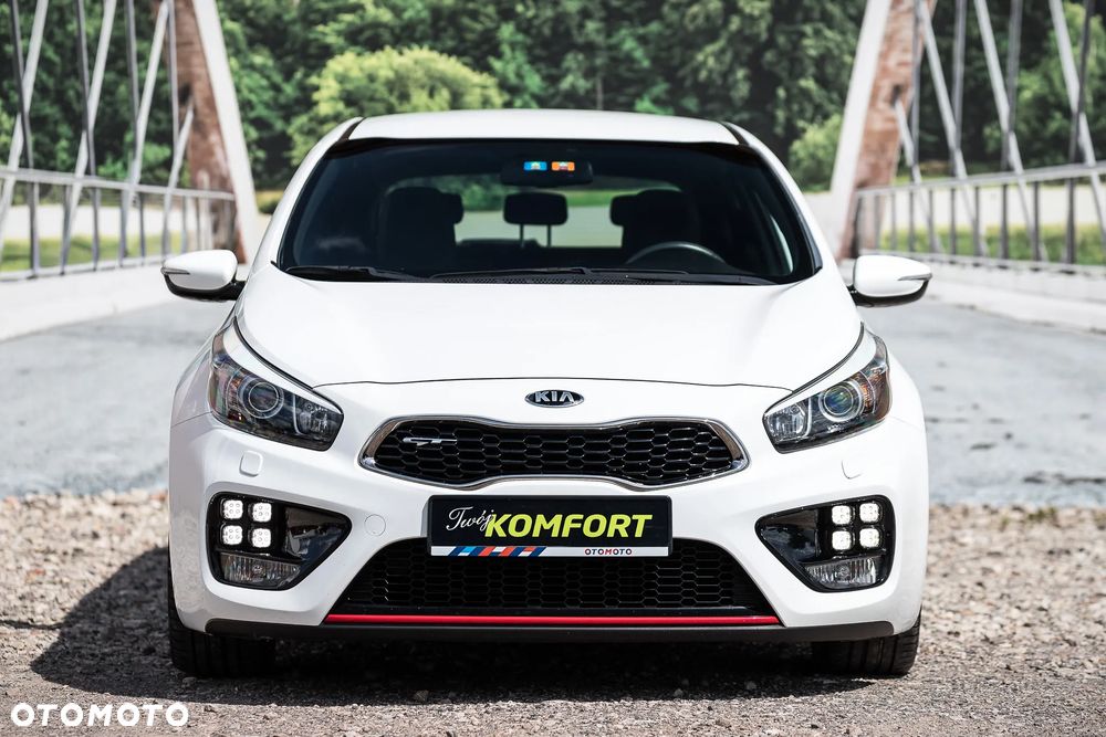 Kia Ceed 1.6 T-GDI GT - 3