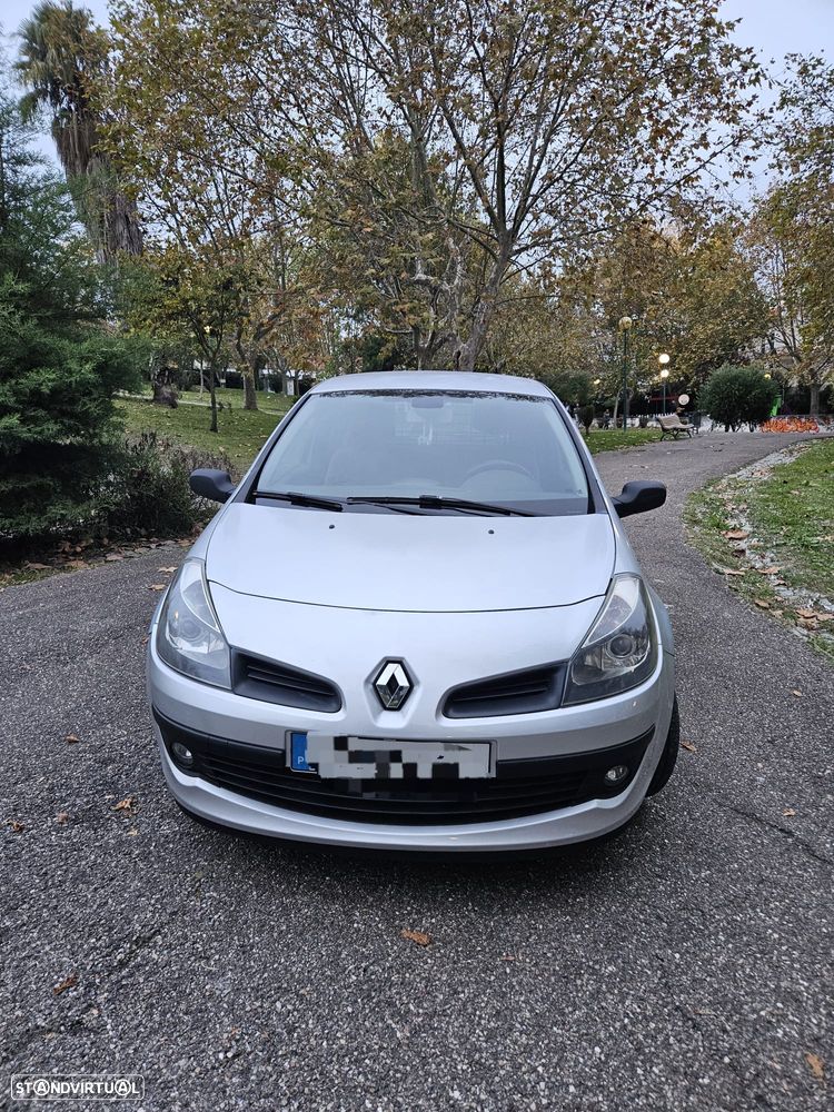 Renault Clio 1.5 dCi GT - 9