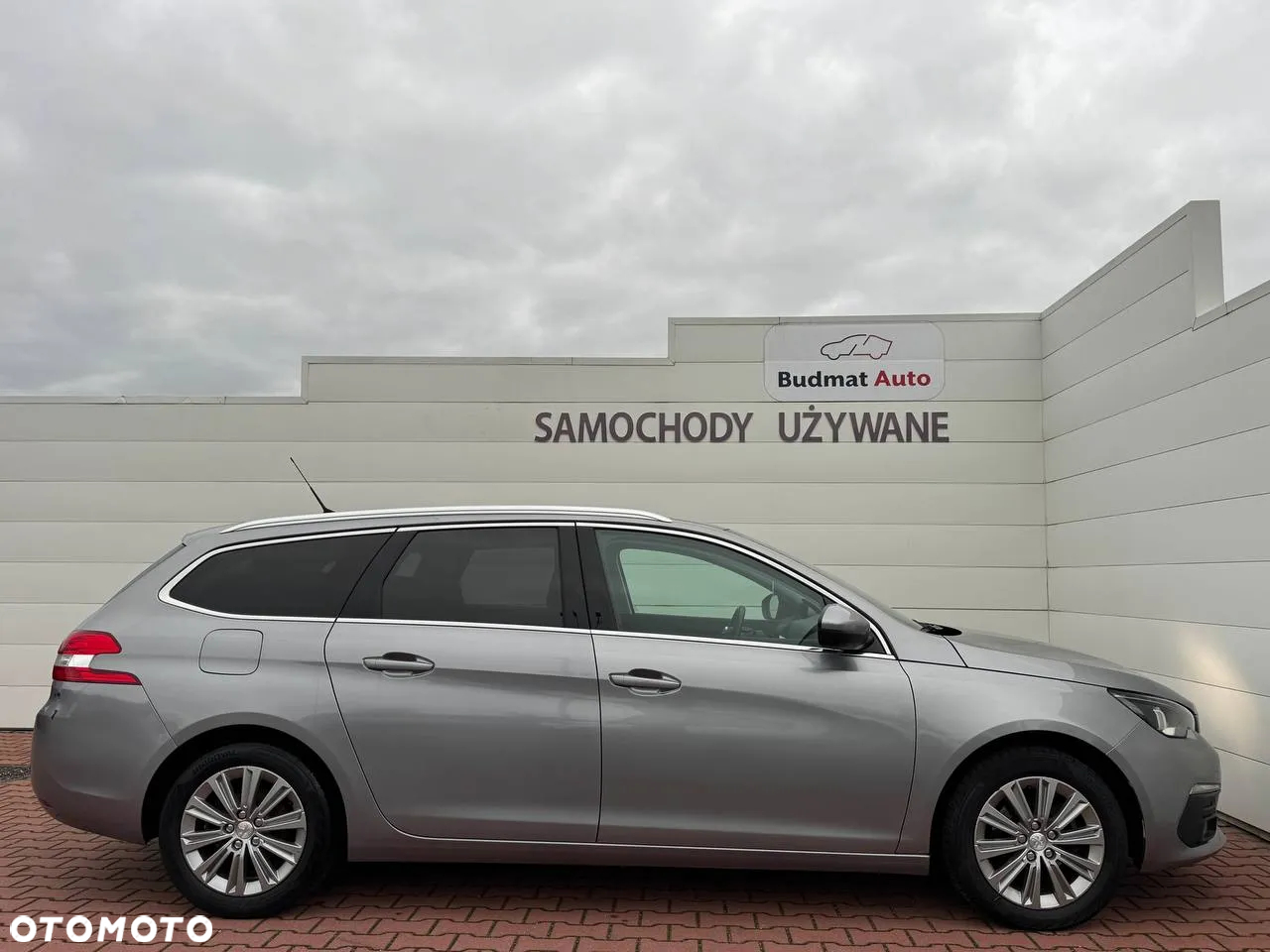 Peugeot 308 1.5 BlueHDi Allure Pack S&S - 2