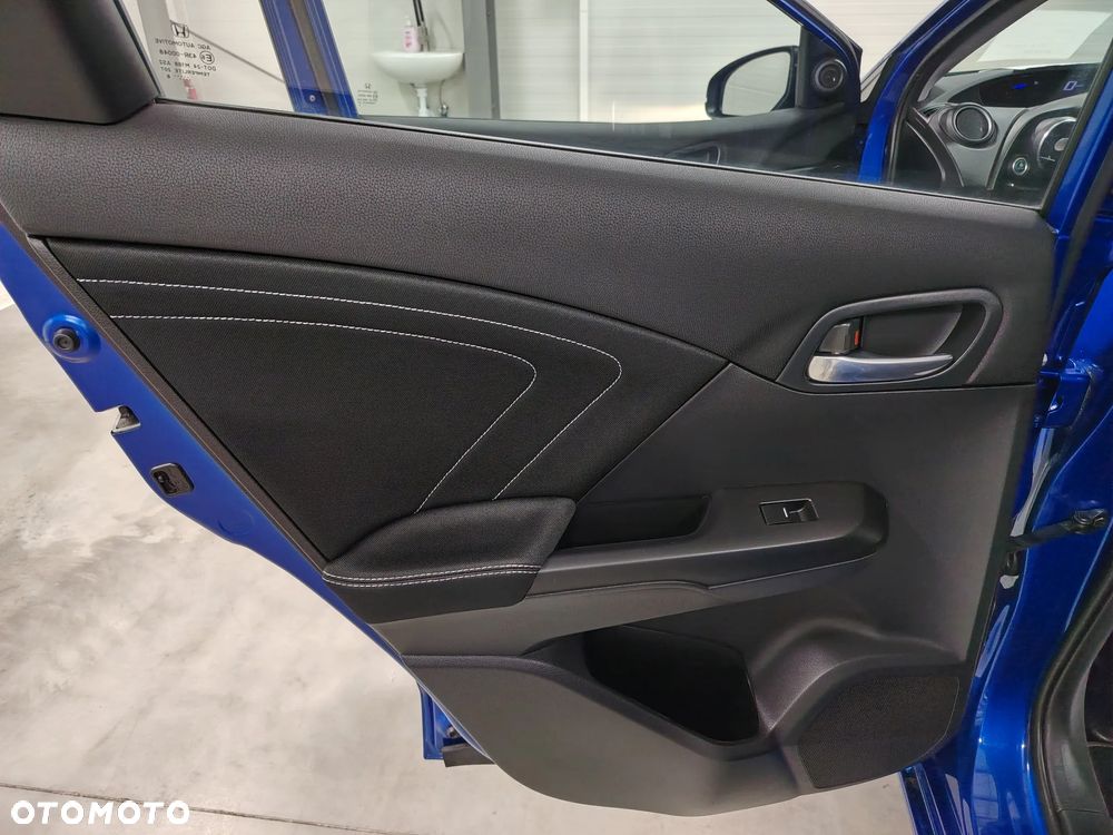 Honda Civic - 25