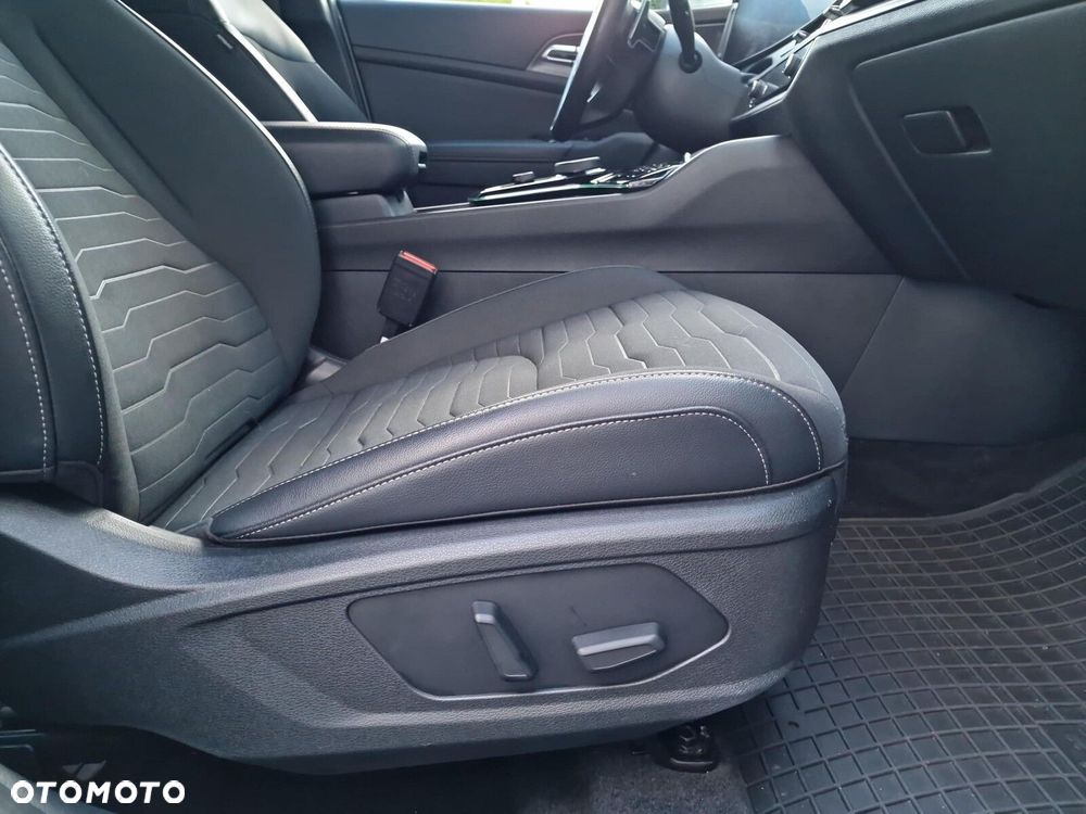Kia Sportage 1.6 T-GDI HEV Business Line 4WD - 27