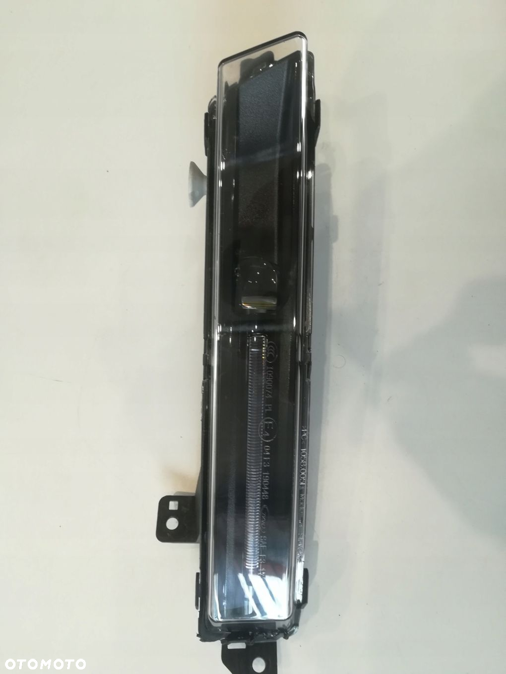 JAGUAR E PACE X540 HALOGEN LED DZIENNY NOWY ORG - 7