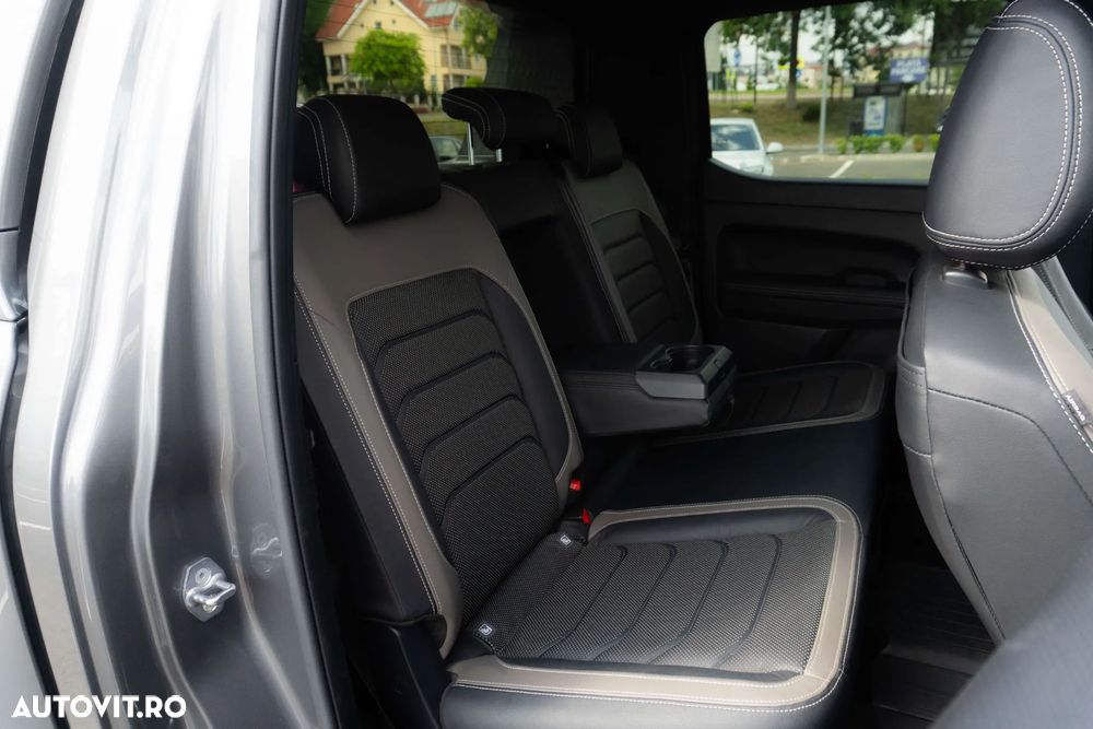 Volkswagen Amarok 3.0 TDI 241 CP 4M 10AT Aventura - 38
