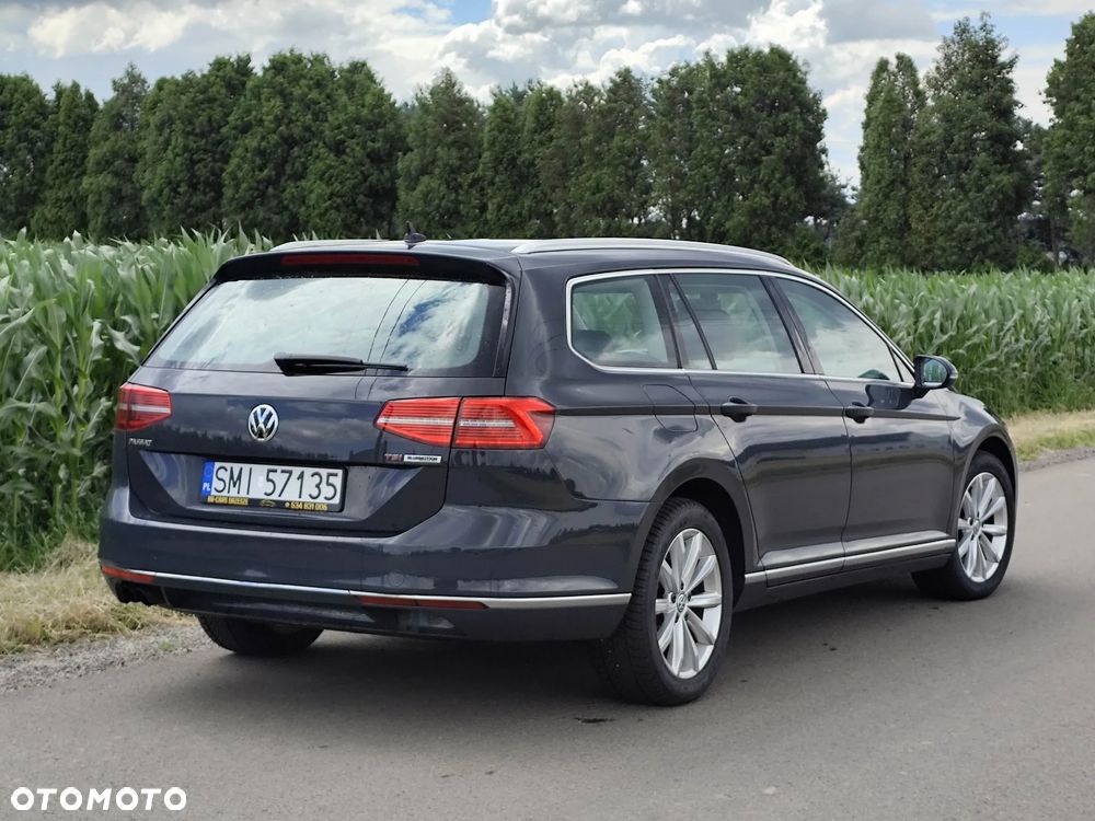 Volkswagen Passat 1.8 TSI (BlueMotion Technology) DSG Highline - 22