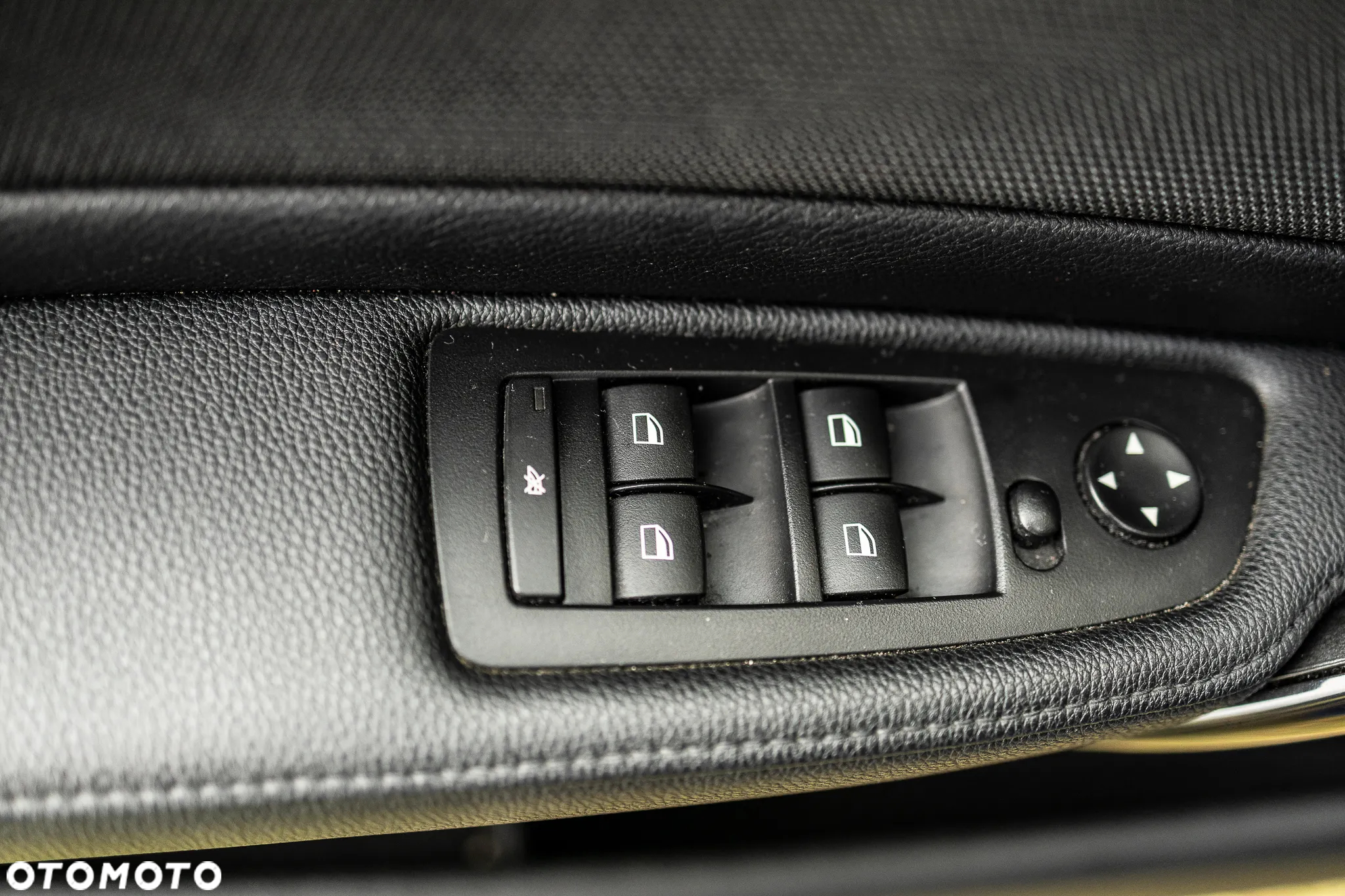 BMW Seria 1 118d - 6