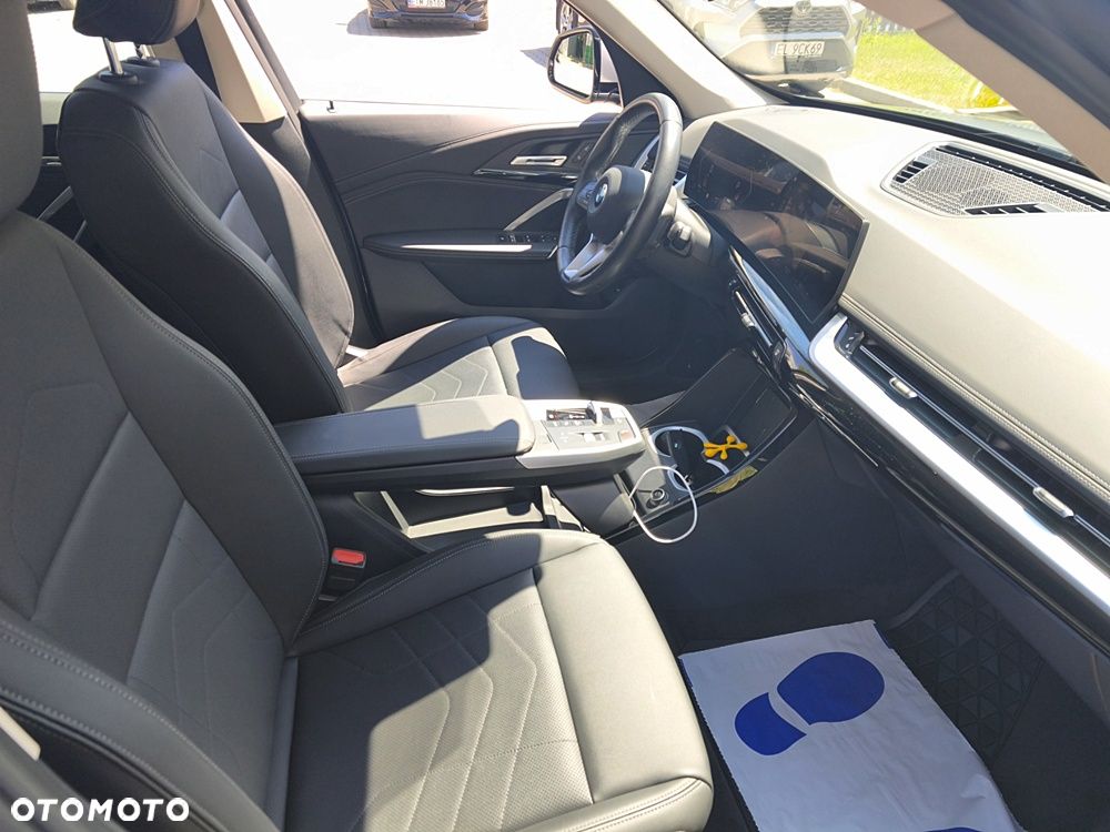 BMW X1 sDrive18i xLine - 12