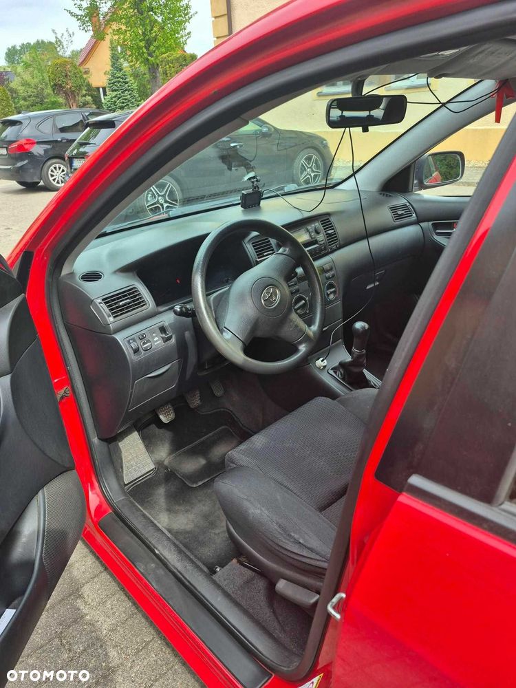 Toyota Corolla - 3
