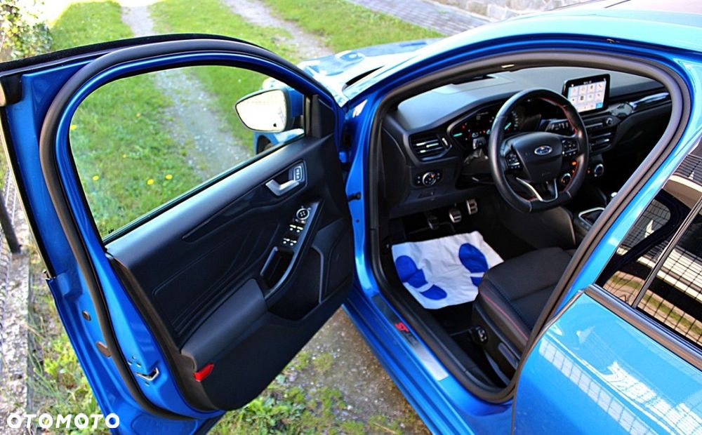 Ford Focus - 10