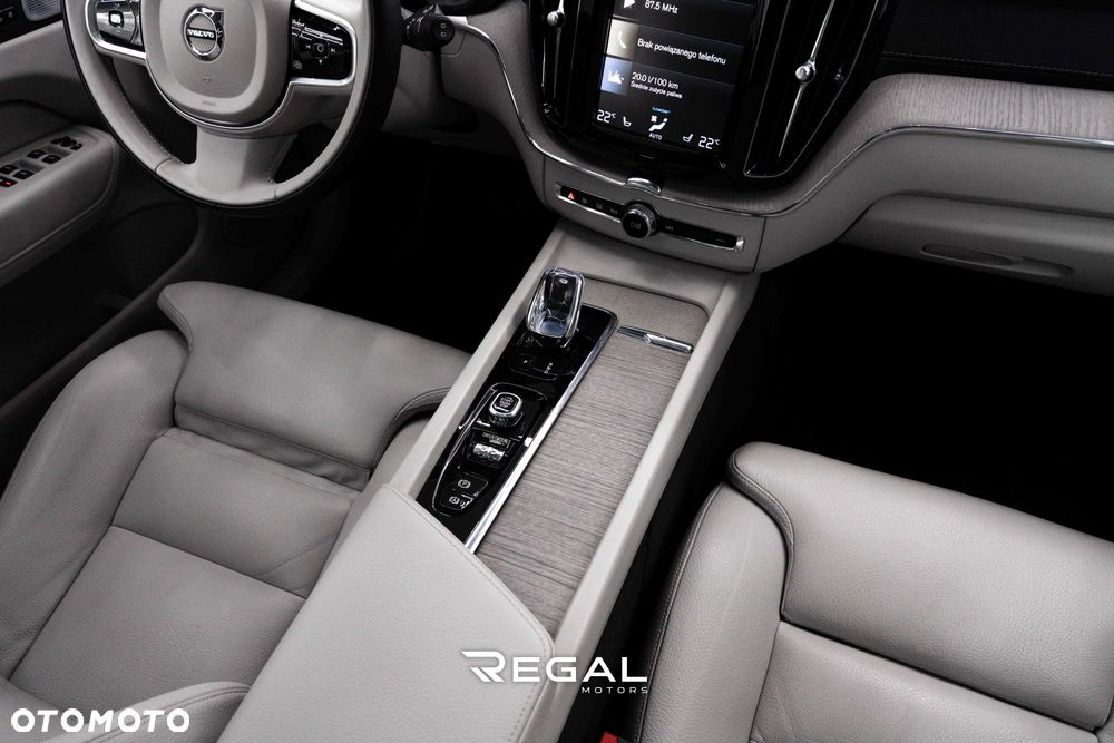 Volvo XC 60 - 31