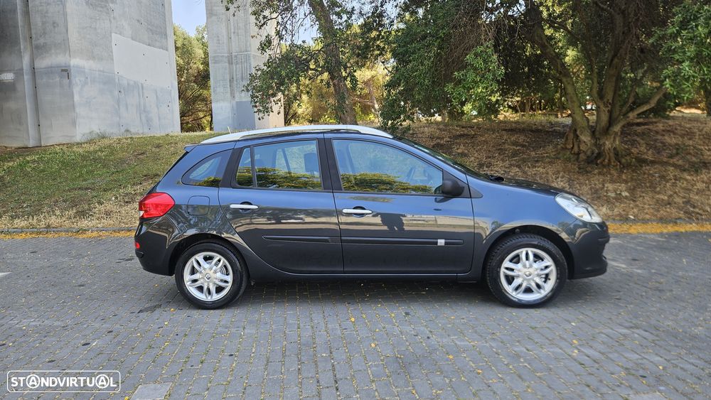 Renault Clio Sport Tourer - 2