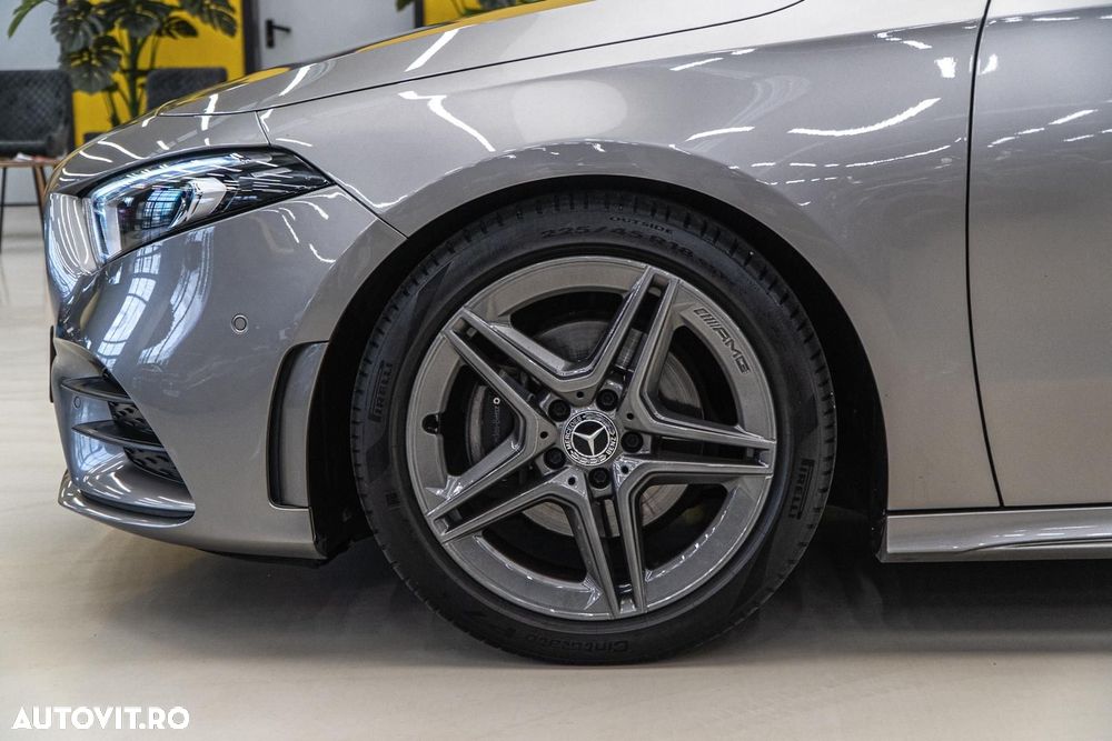 Mercedes-Benz A 200 7G-DCT AMG Line Advanced Plus - 41