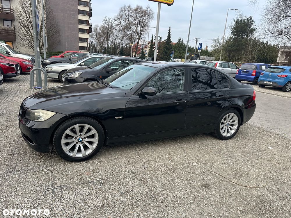 BMW Seria 3 318i - 6