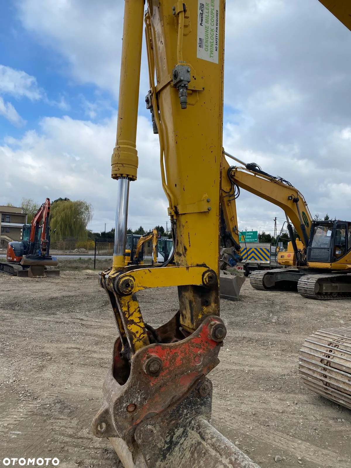 Komatsu PC138 - 10