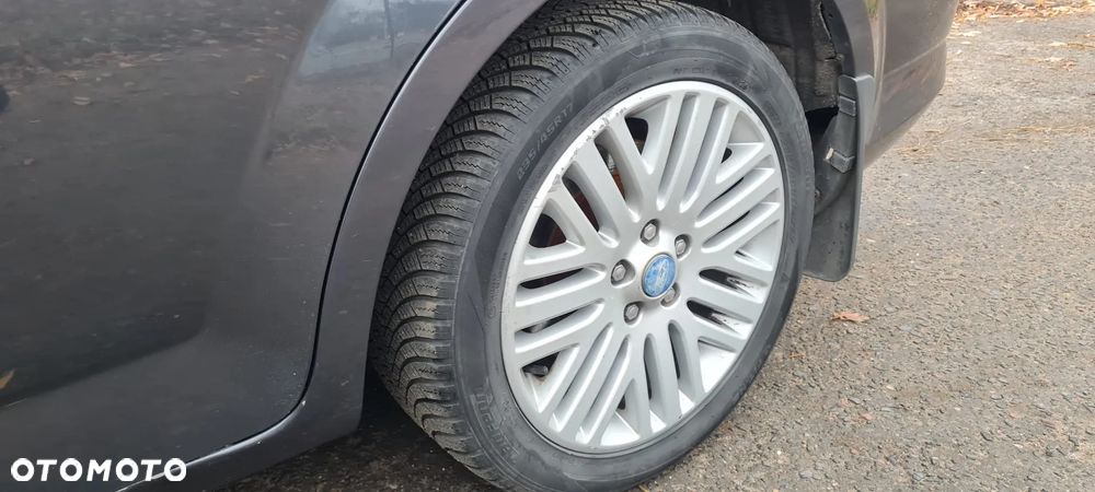 Ford Mondeo 2.0 TDCi Ghia - 10