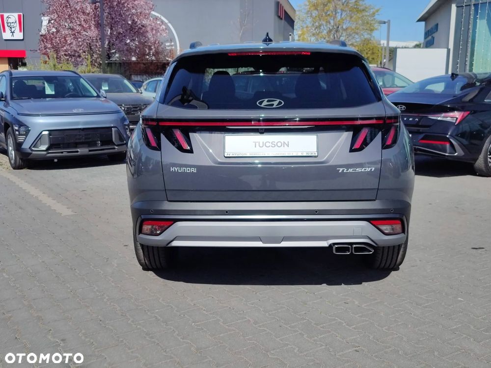 Hyundai Tucson 1.6 T-GDi HEV Executive 4WD - 10