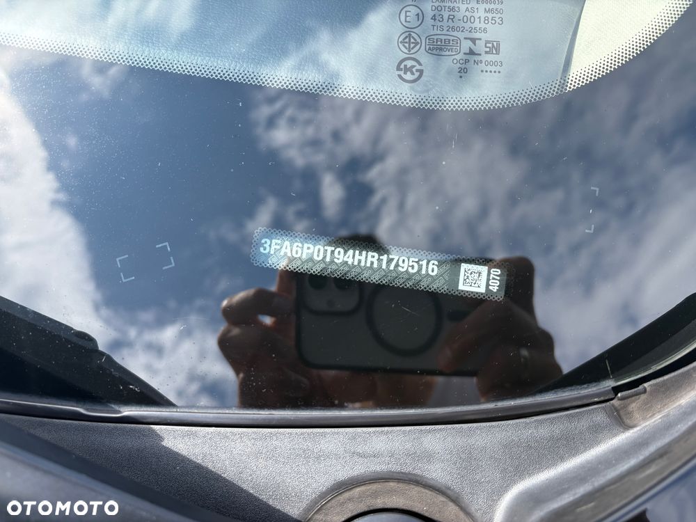 Ford Fusion 2.0 EcoBoost Titanium - 12