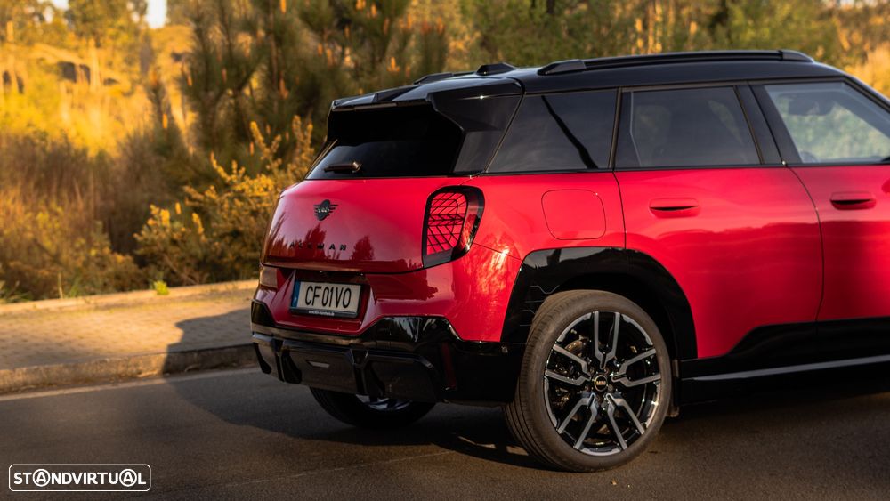 MINI Aceman E JCW M - 6