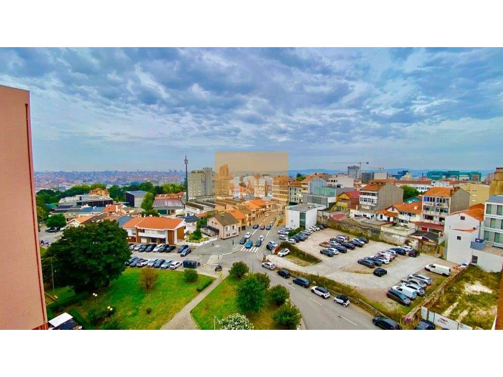 Apartamento T3 com terraço e garagem em Gaia - Grande imagem: 4/33
