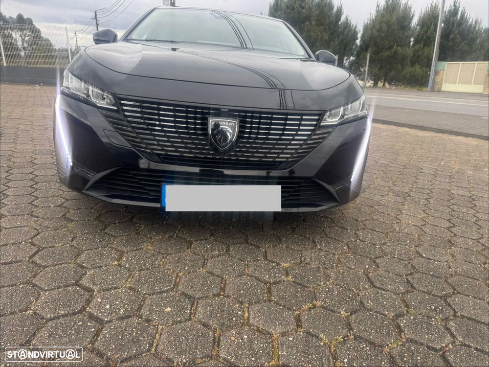 Peugeot 308 - 1