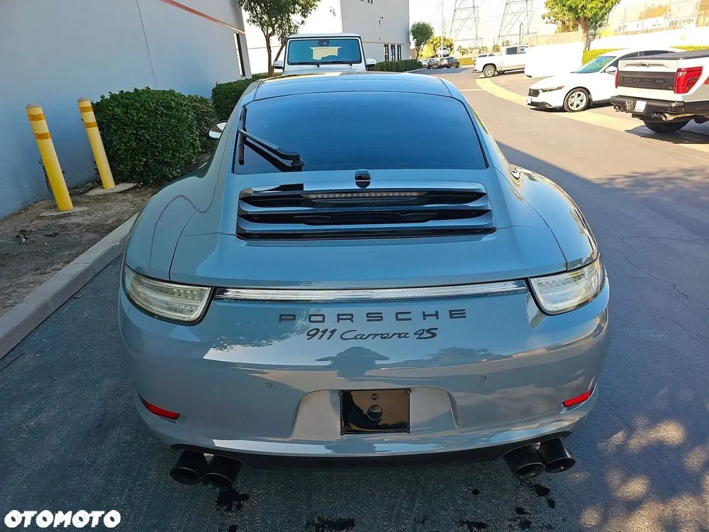 Porsche 911 Carrera 4S PDK - 5