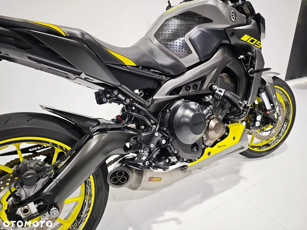 Yamaha MT - 4
