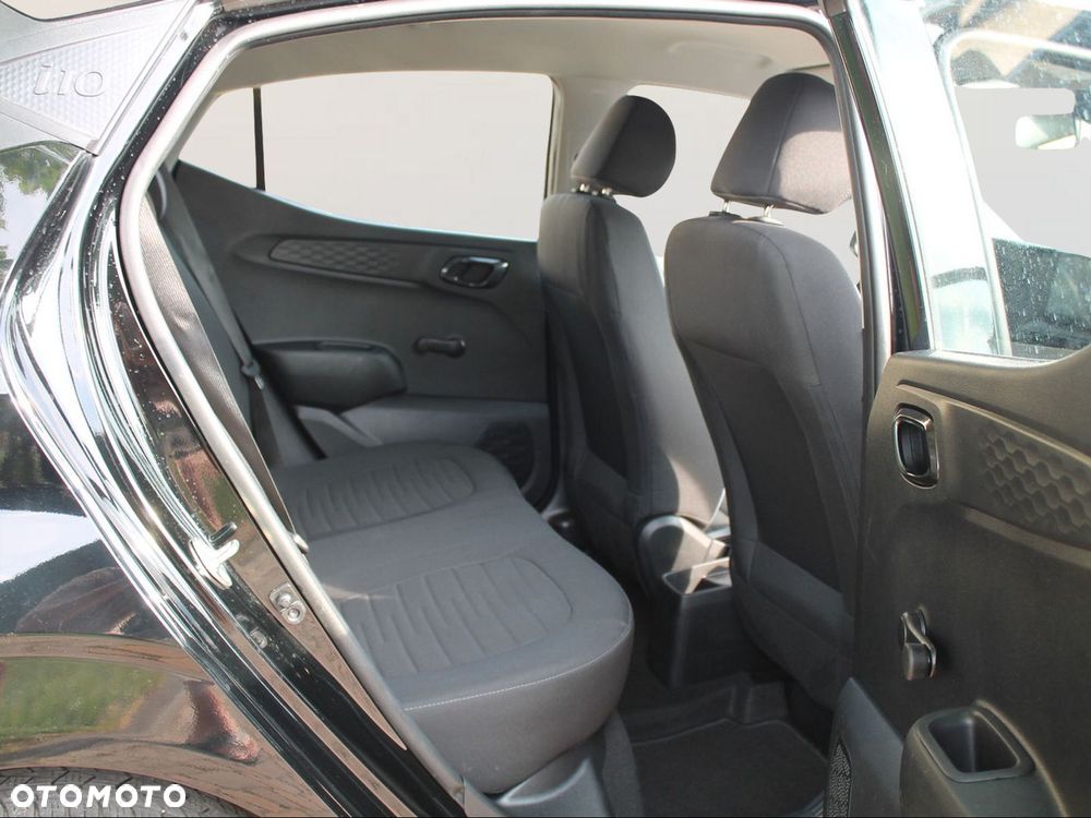 Hyundai i10 1.0 YES!+ - 10