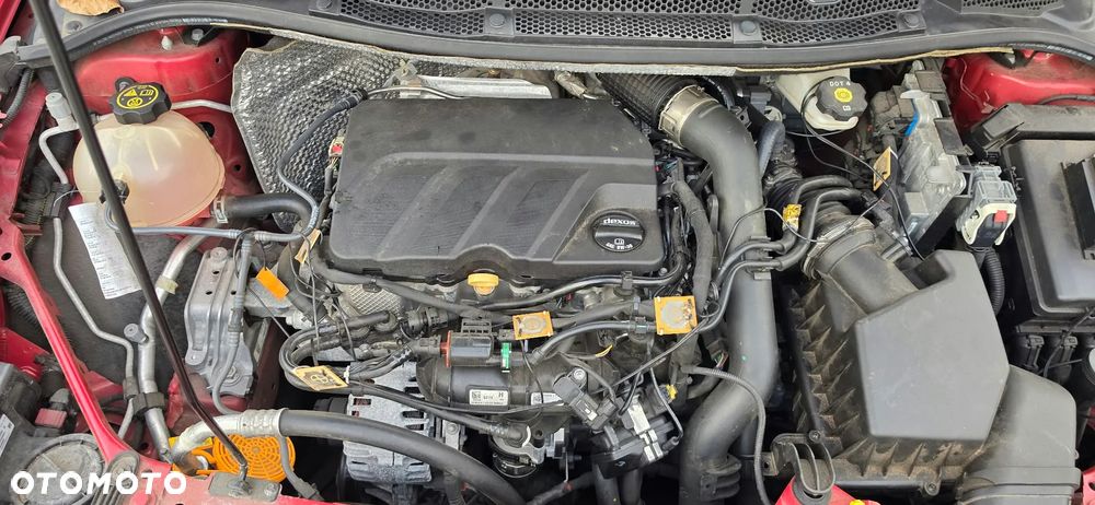 Opel Astra 1.2 Turbo Start/Stop 2020 - 39