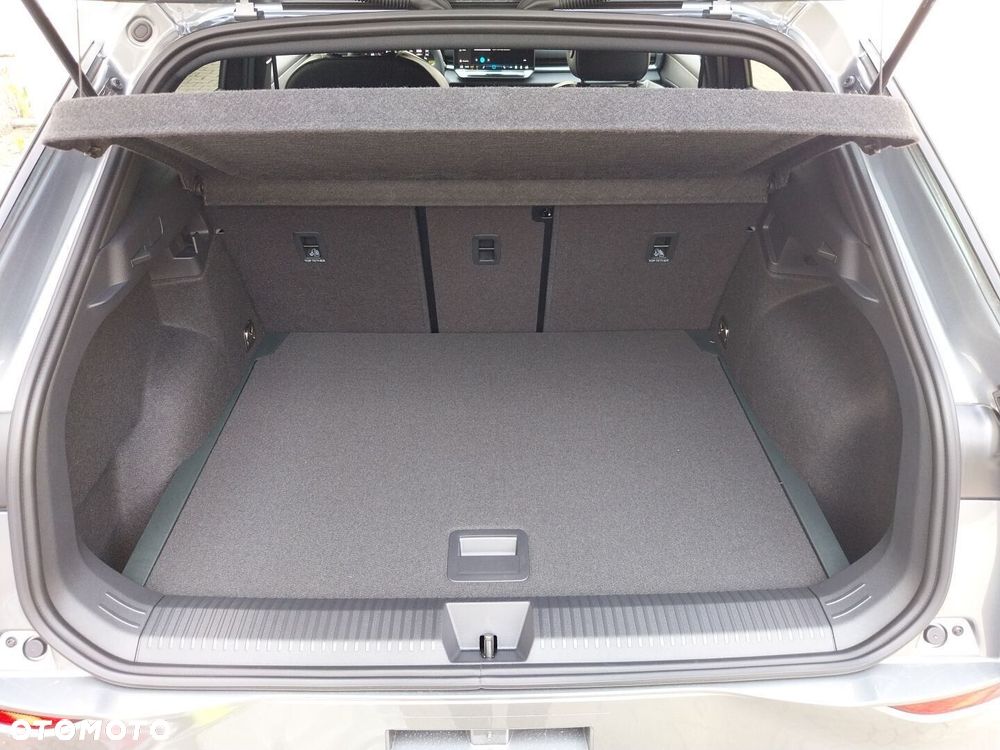 Volkswagen T-Roc - 10