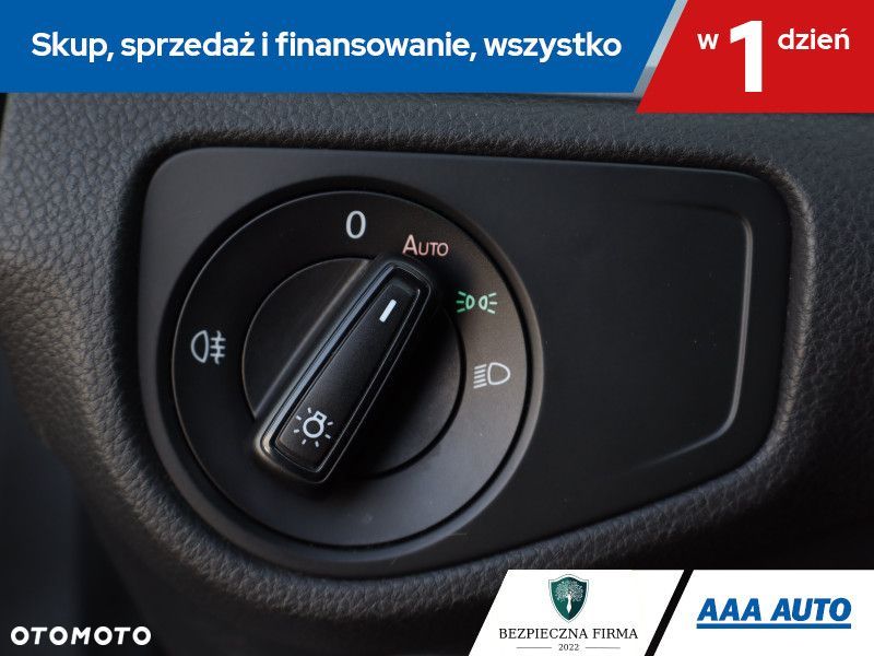 Volkswagen Golf Variant - 18