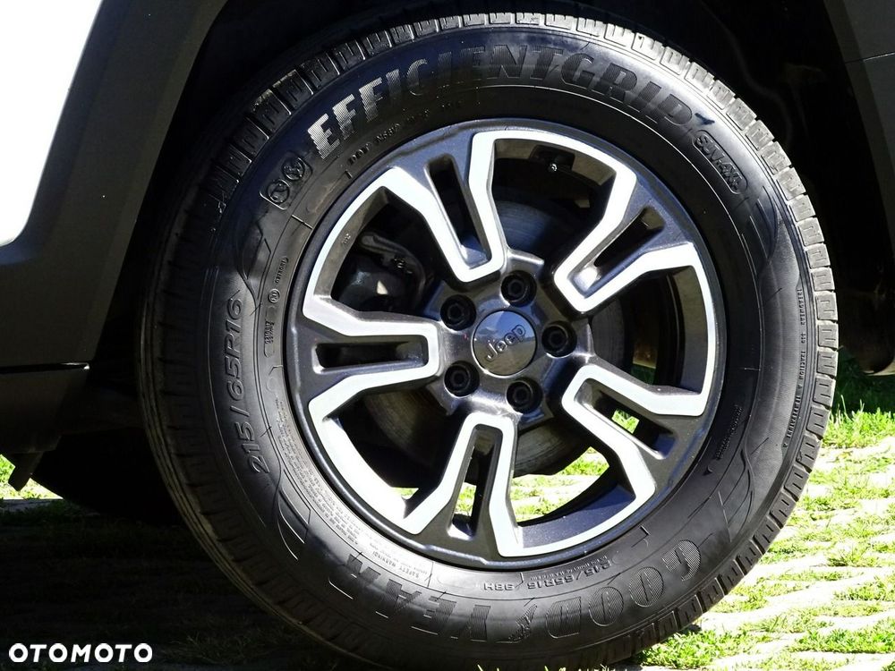 Jeep Renegade - 15