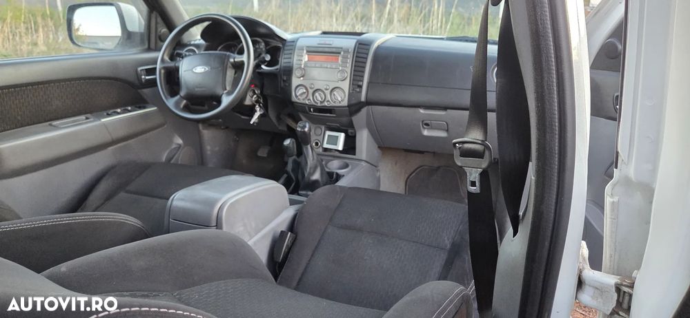 Ford Ranger XLT - 8
