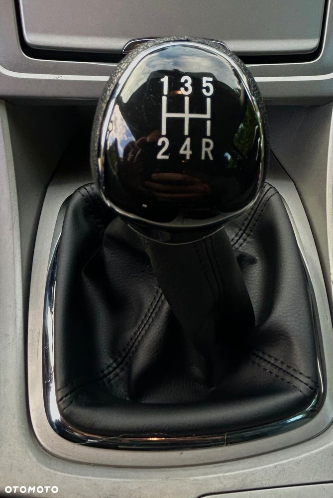 Ford Mondeo 1.6 Trend - 15