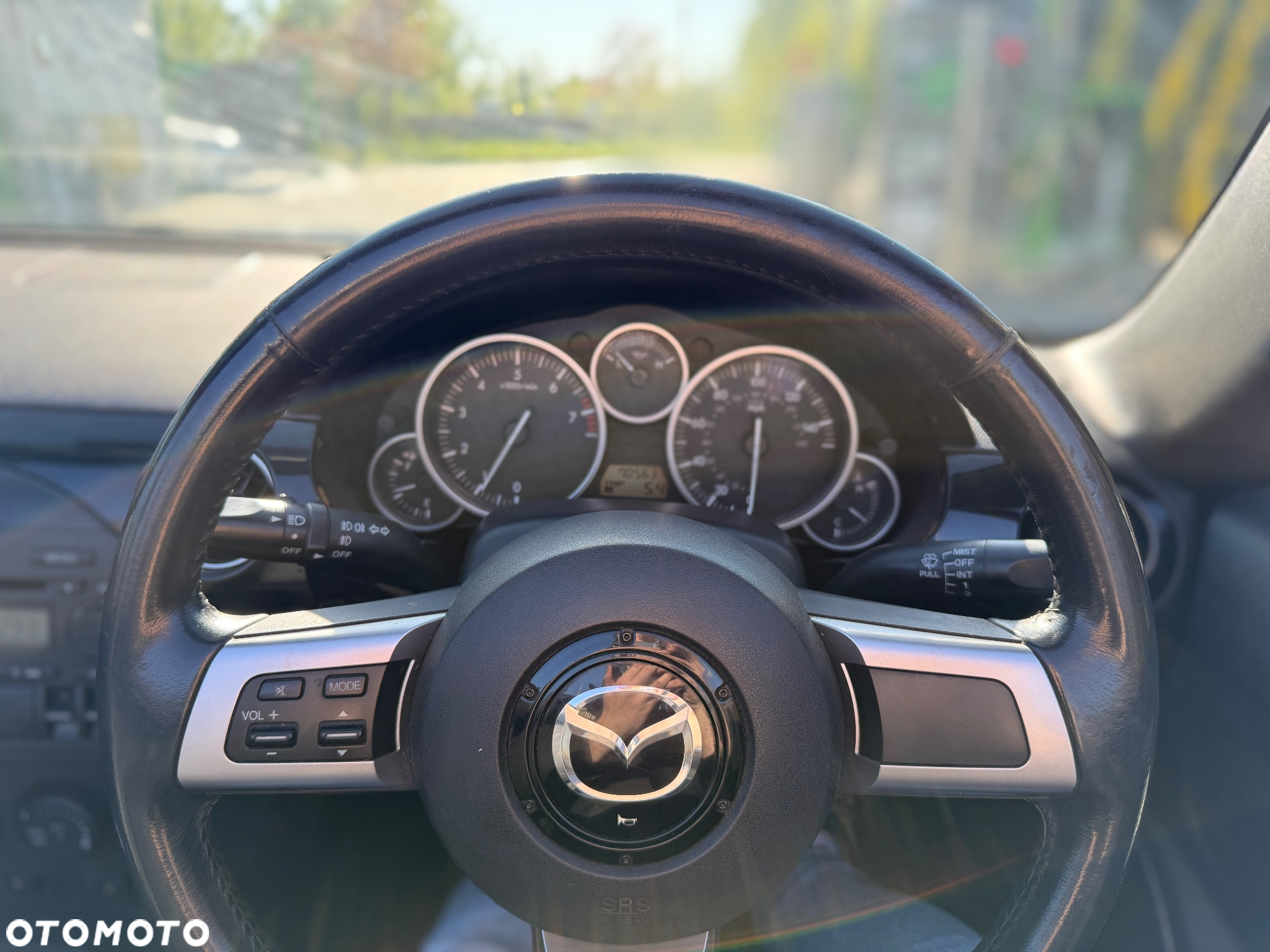 Mazda MX-5 2.0 Emotion - 24