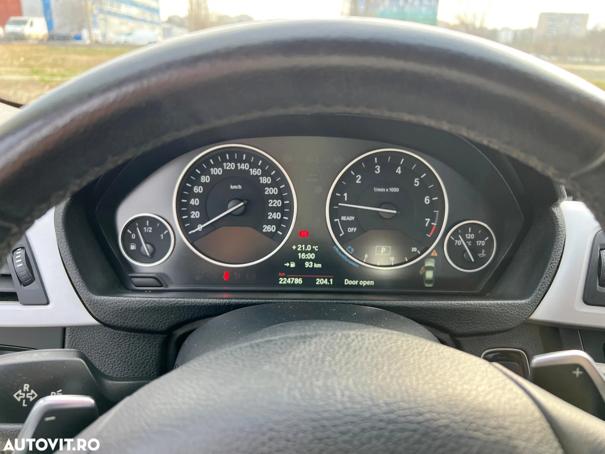 BMW Seria 3 320i Aut. - 3