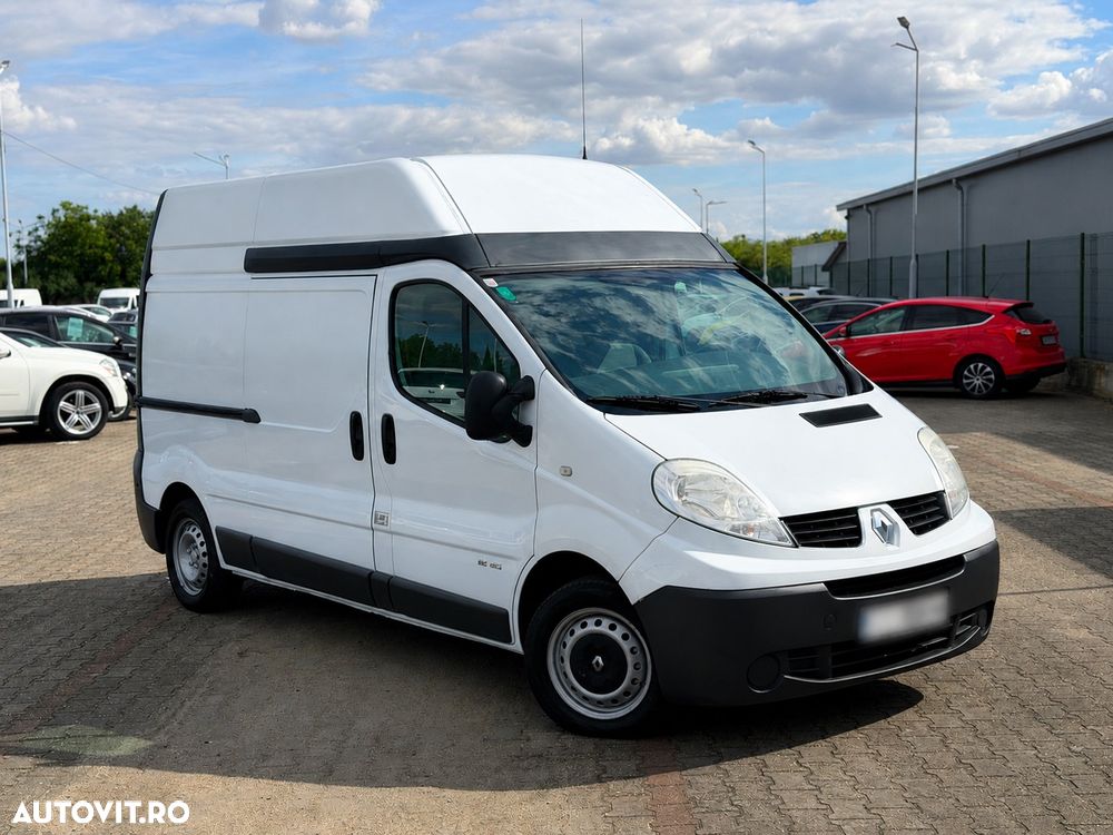 RENAULT Trafic 2010 — imagine 2