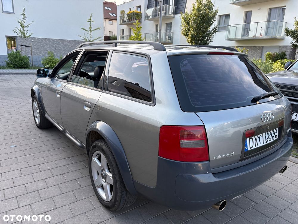 Audi A6 Allroad - 1