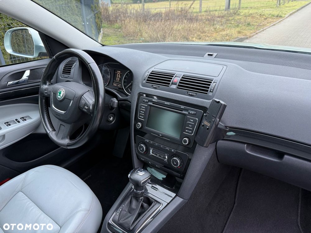 Skoda Octavia 2.0 TDI DPF L&K DSG - 15