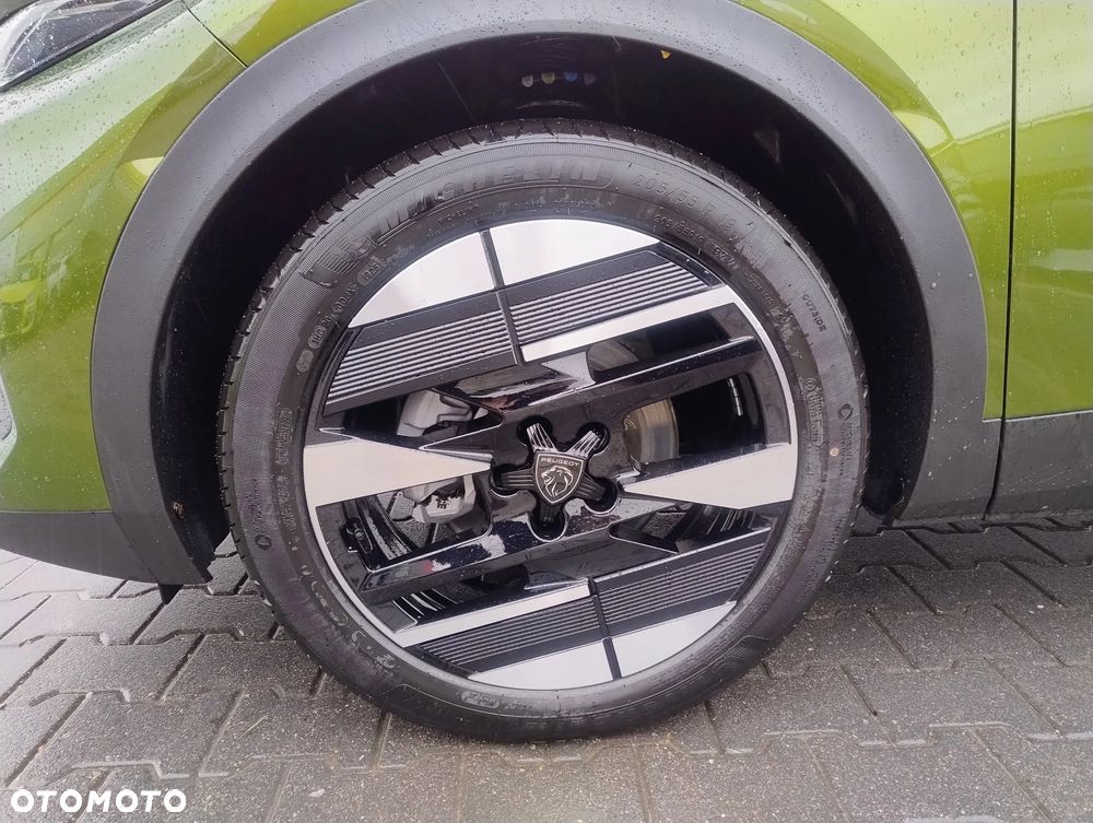 Peugeot 408 1.2 PureTech mHEV GT Exclusive S&S e-DSC6 - 10