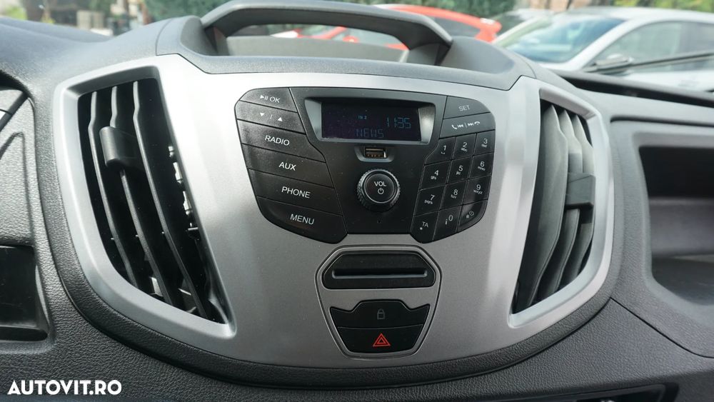 Ford Transit - 19