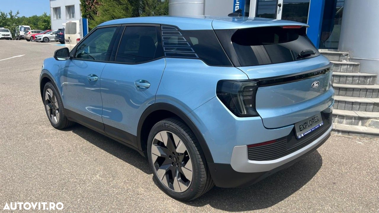 Ford Explorer AWD 79 kWh Extended Range Premium - 5