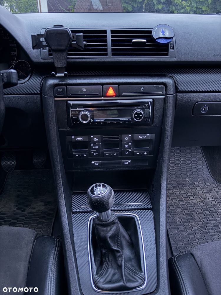 Audi A4 Avant - 12