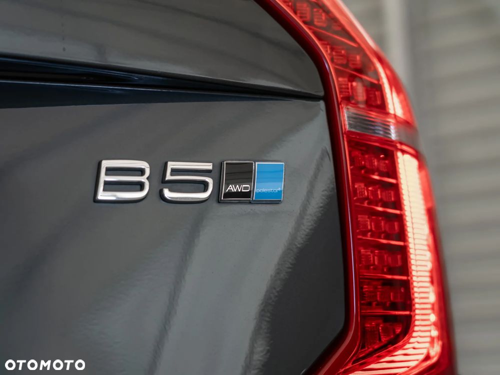 Volvo XC 90 B5 D AWD Ultimate Dark - 6