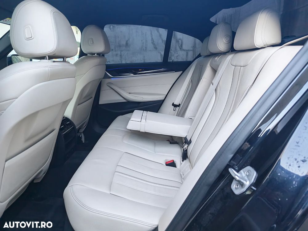BMW Seria 5 520d Aut. - 8