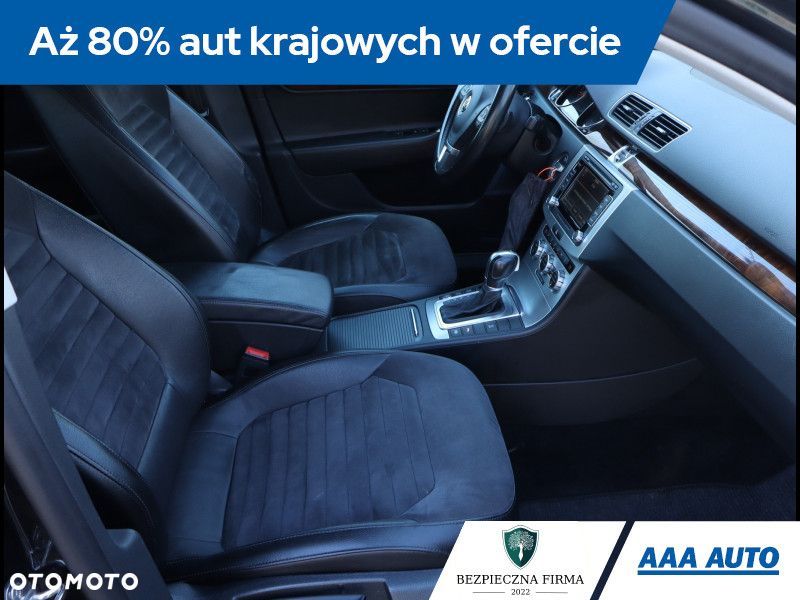 Volkswagen Passat Variant - 10