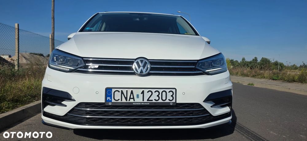 Volkswagen Touran - 27